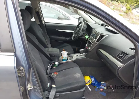 2013 Subaru Outback 2.5I Premium from USA, damaged, VIN 4S4BRBCC1D3318970